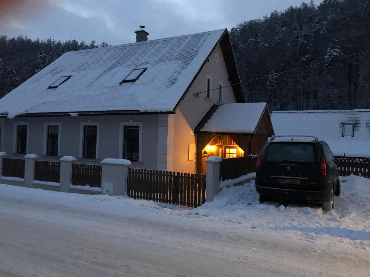 Chalupa U Berusek Oskava Buitenkant foto